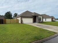 Building Photo - 23033 Isabella Dr