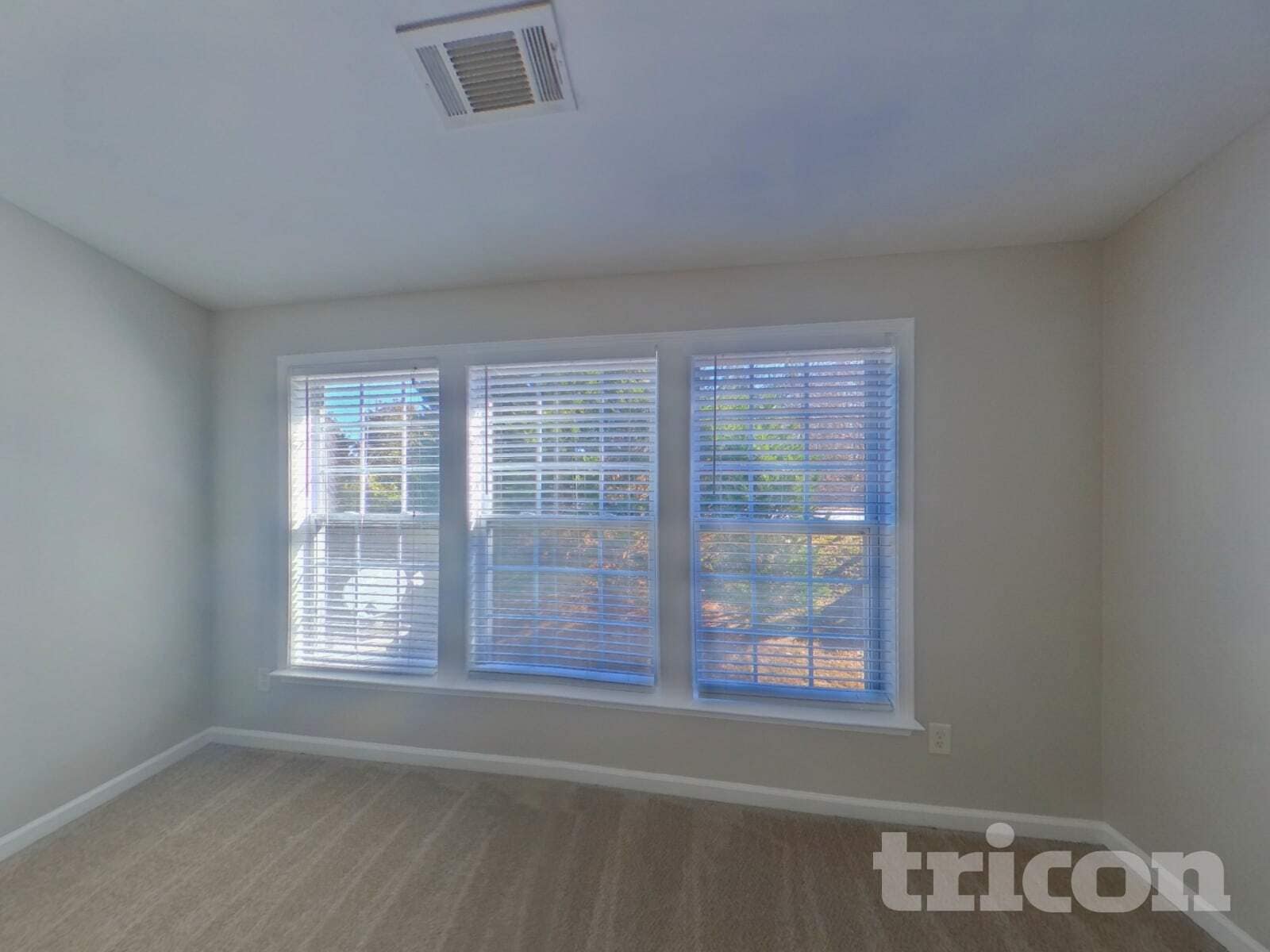 Building Photo - 3038 Deerborne Ct