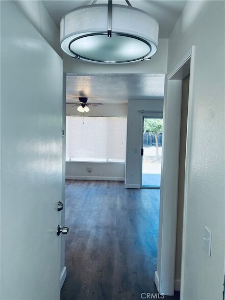 Building Photo - 9065 Limecrest Dr