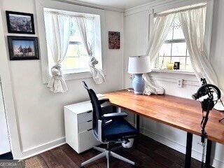 Building Photo - 601 Heard