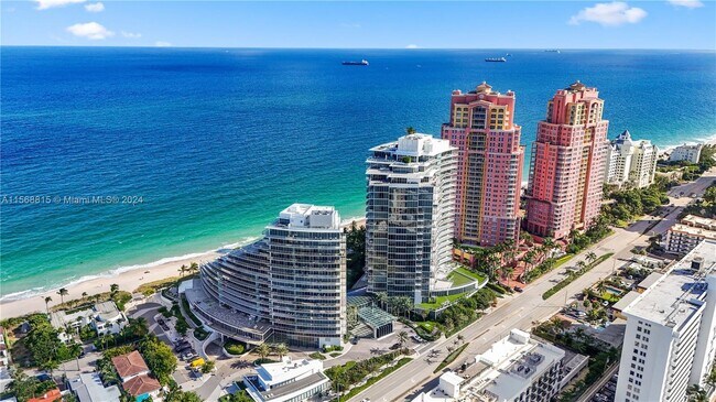 Building Photo - 2200 N Ocean Blvd