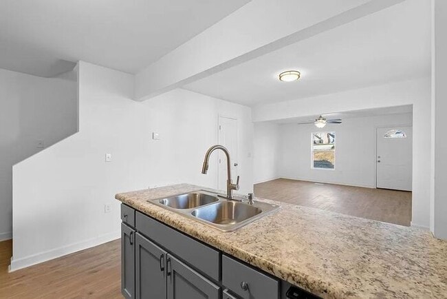 Building Photo - New Two Bedroom Townhouse for Rent! Two We...