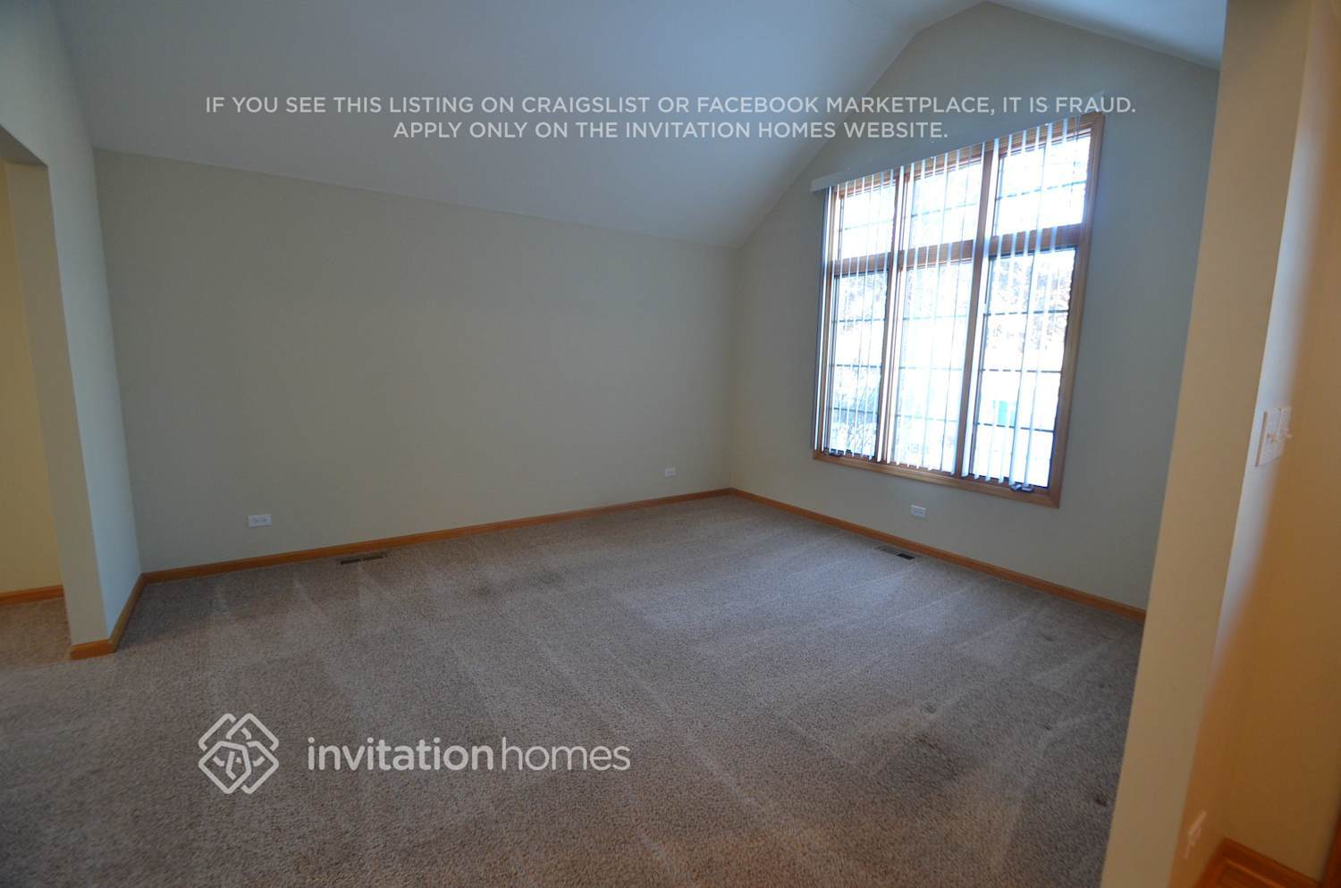 Building Photo - 25211 Monroe Ct