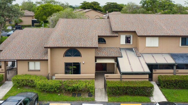 Building Photo - 2358 NW 37th Ave