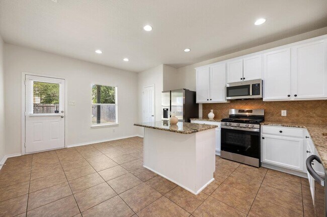 Building Photo - 11744 Easy St