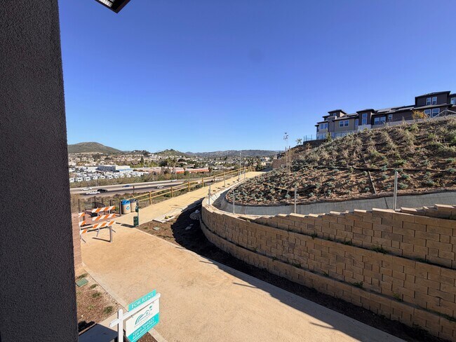 Building Photo - 470 Caliper Wy