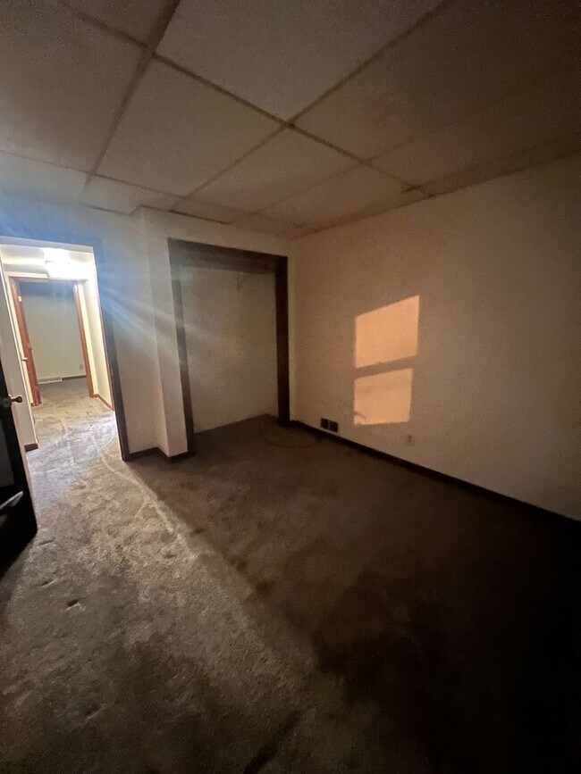 Building Photo - 4277 S 4th St