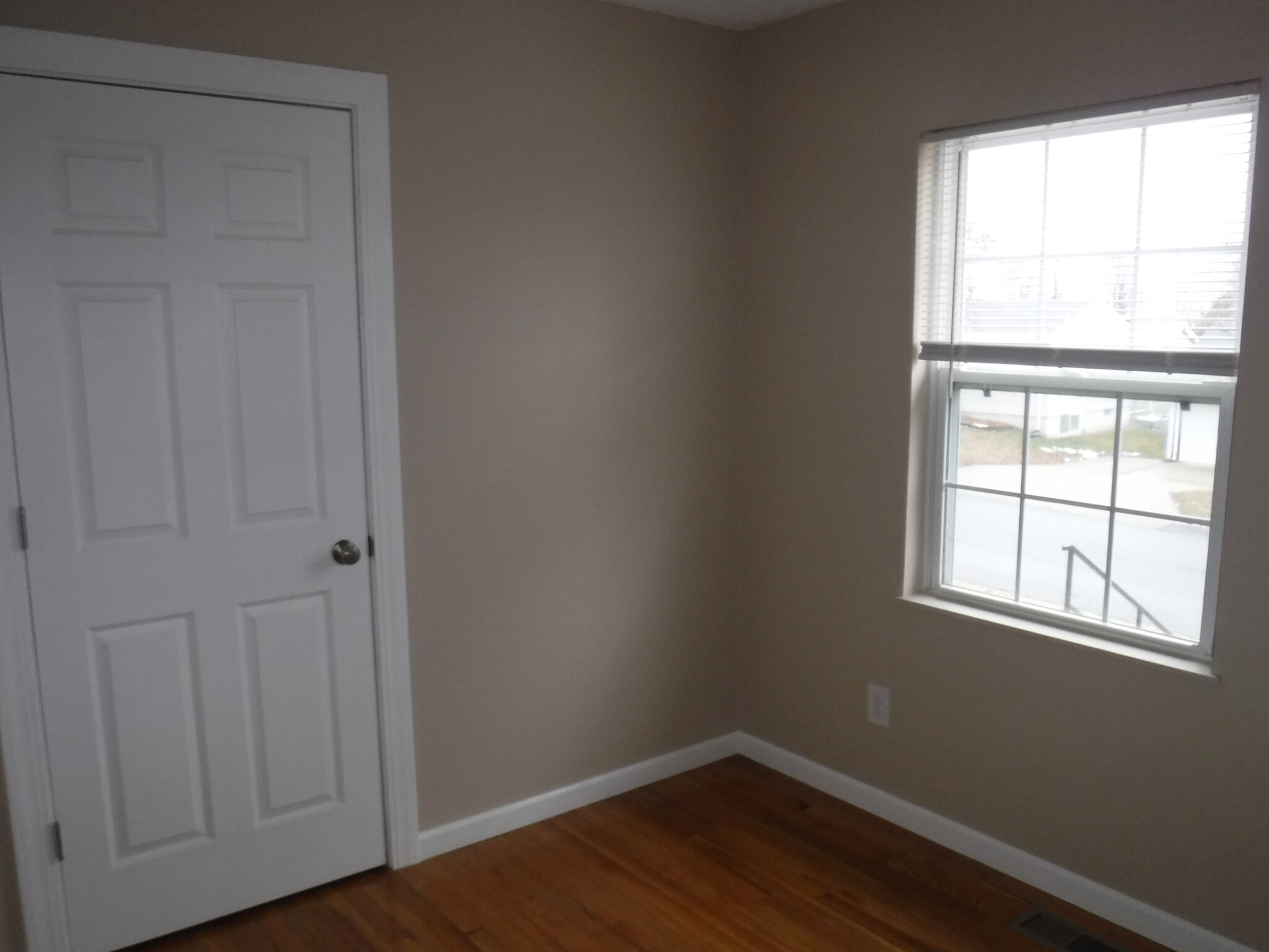 Bedroom 2 - 5305 Redwood Ln