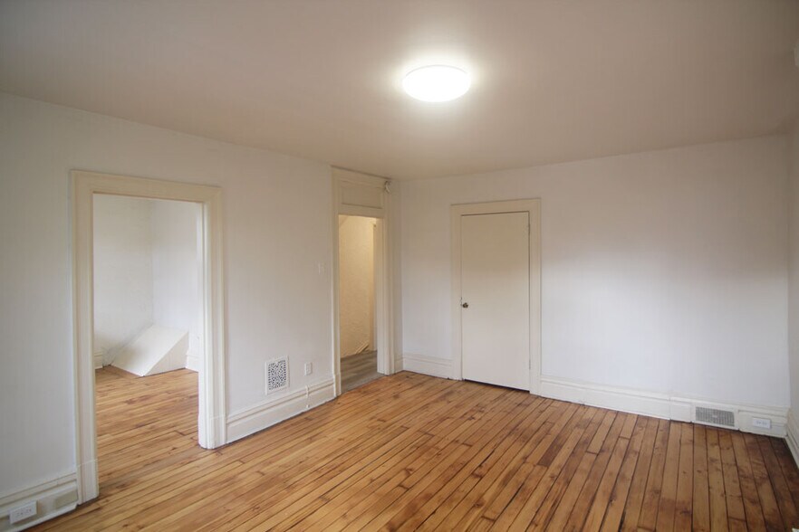 Building Photo - 315 South Ave