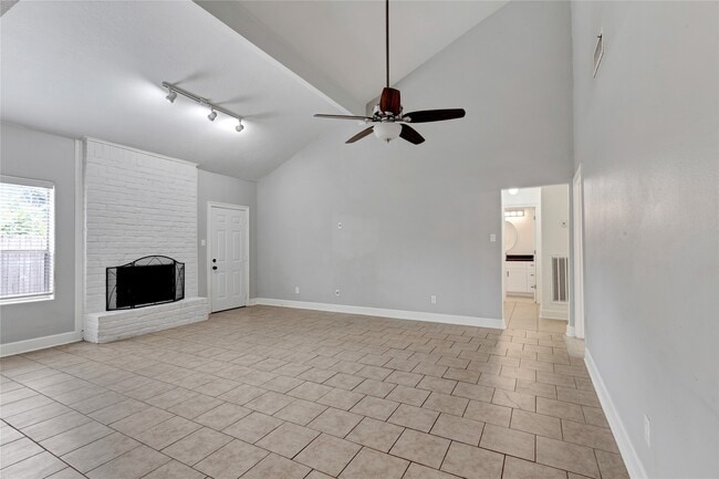 Building Photo - 16003 Birch Vale Dr