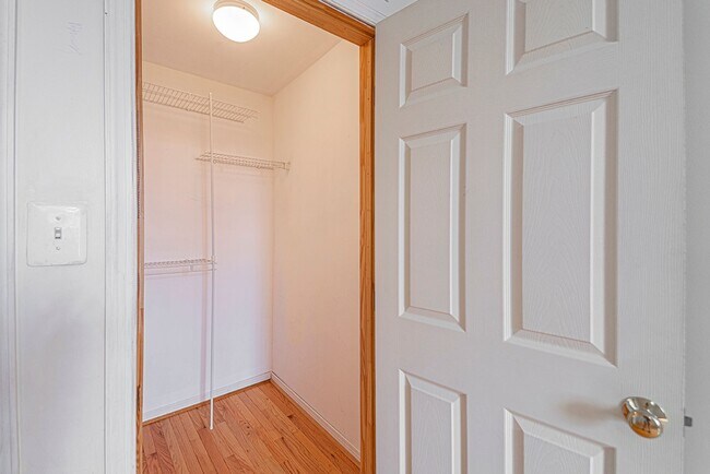 Building Photo - 1635 Passyunk Ave