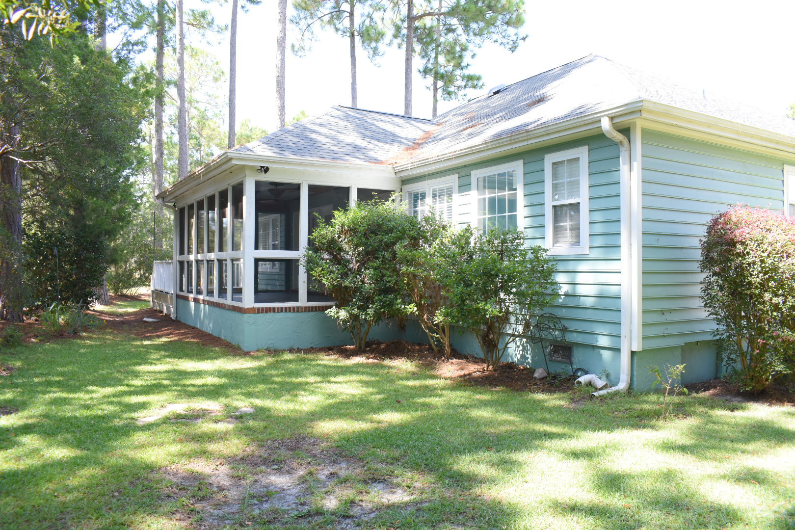 Building Photo - 7002 Hallstead Ct