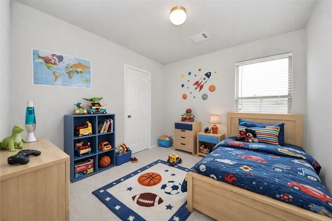 Building Photo - 4206 Tulip Oak Dr