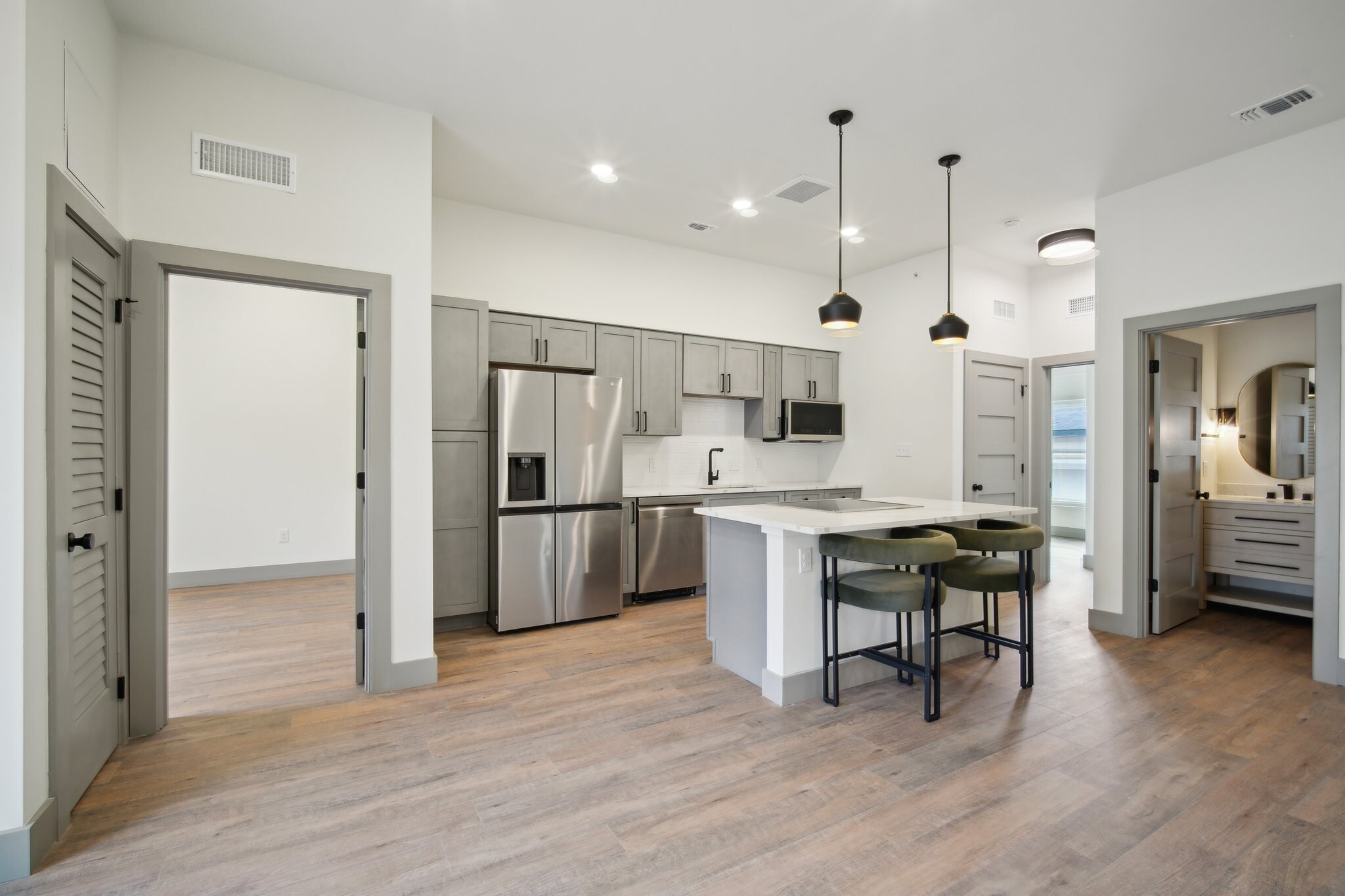 Building Photo - 2450 Wickersham Ln