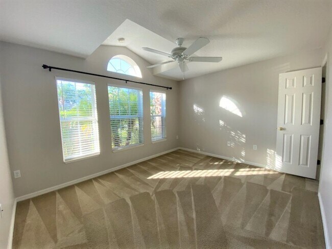 Building Photo - Beautiful 3 bedroom Port Orange Home!