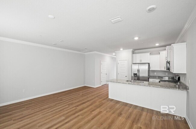 Building Photo - 4246 Lost Bay Dr