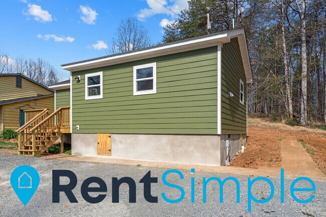 Building Photo - 5541 Sperryville Pike