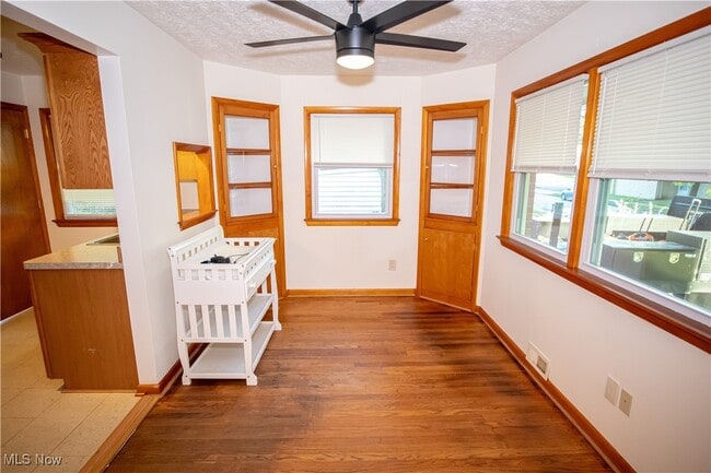 Building Photo - 14014 Emery Ave