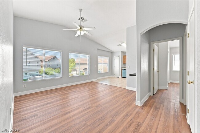 Building Photo - 6060 Allred Pl