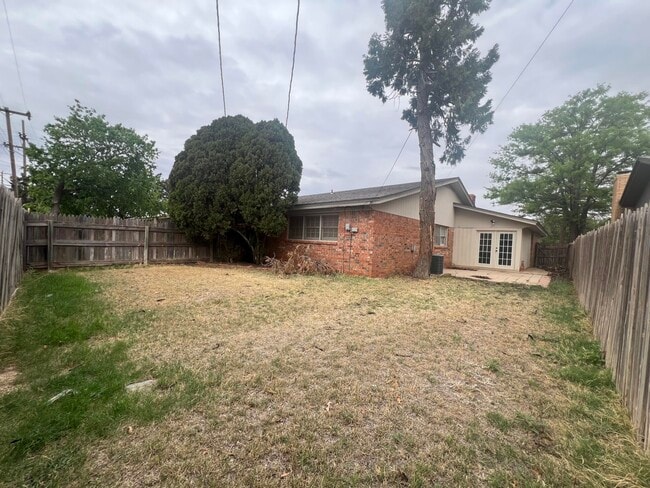 Building Photo - 5113 13th St