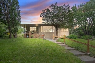 Building Photo - 895 Humboldt Ave