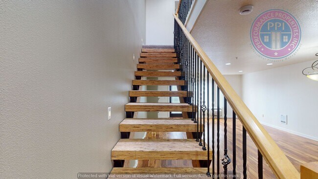 Building Photo - LEASE SPECIAL: 500$ OFF FIRST MONTHS RENT Stylish Condo Close To Nike & Intel - Pet Negotiable w/...