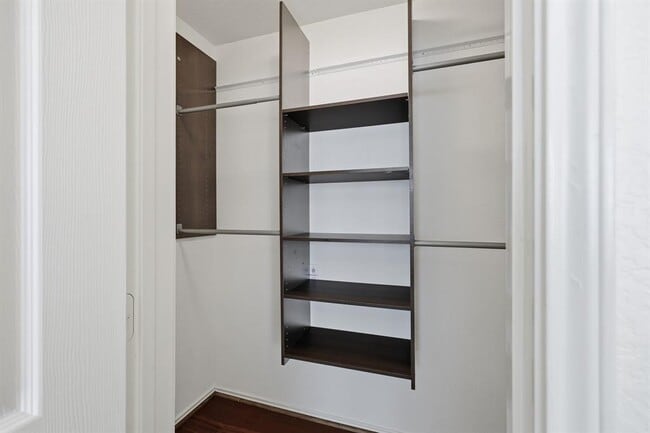 Building Photo - 14408 Charles Dickens Dr