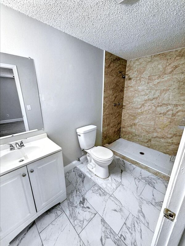 Building Photo - 2839 Kiowa Ave