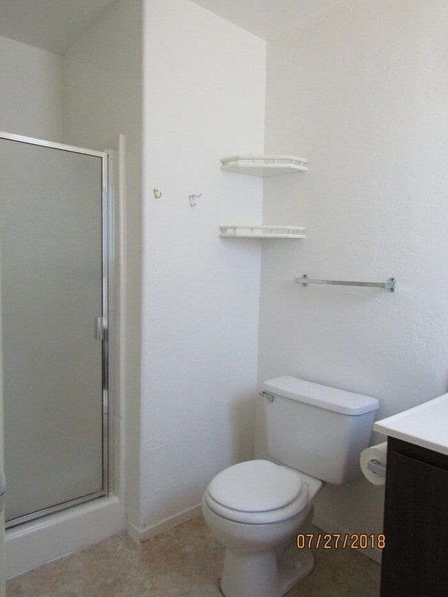 Building Photo - 3 bed, 2 bath, 2 car garage, single story home in Rincon Valley!