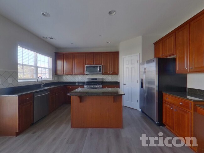 Building Photo - 2020 Universe Ct