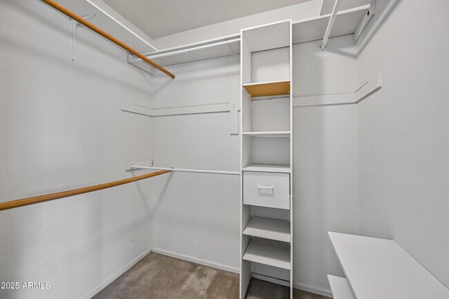 Building Photo - 3057 W Lucia Dr