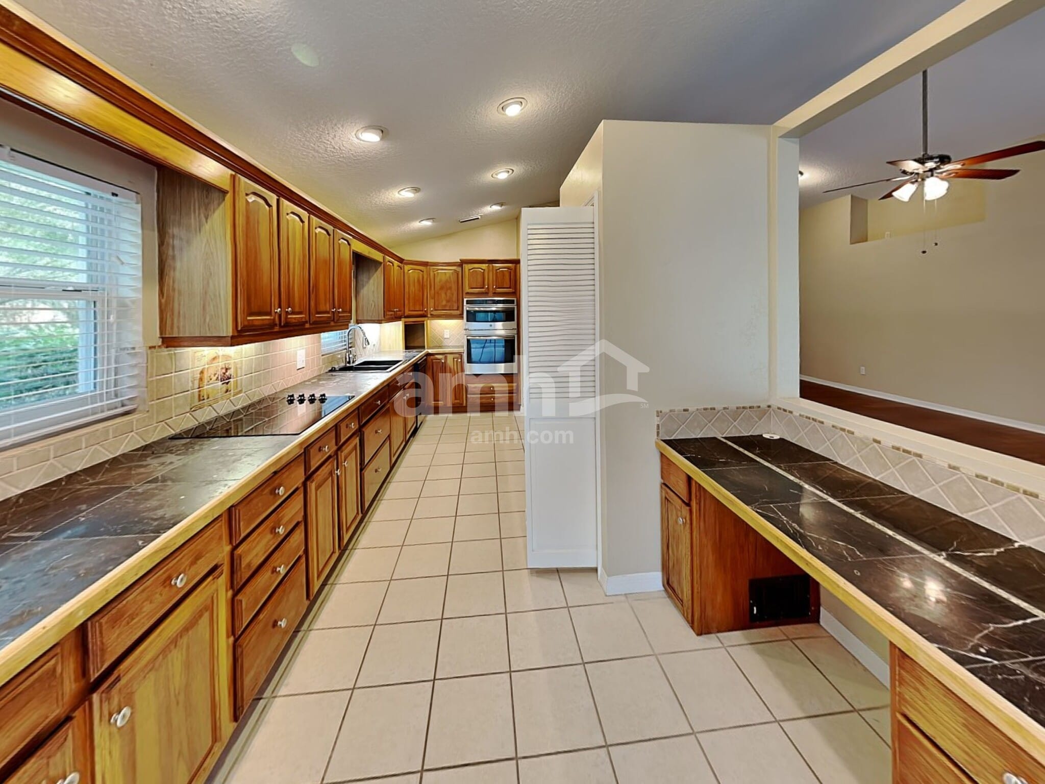 Building Photo - 509 Chadwick Dr