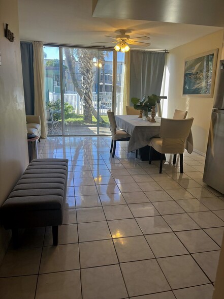 Building Photo - 5500 Ocean Shore Blvd