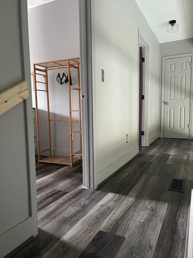 Building Photo - 1162 Ridgecrest Ln SE