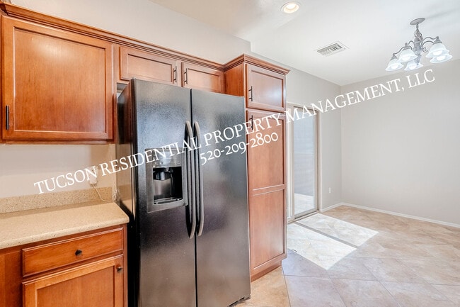 Building Photo - 10534 E Native Rose Trail