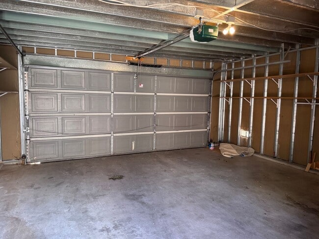 Building Photo - 3977 Los Milagros Ave