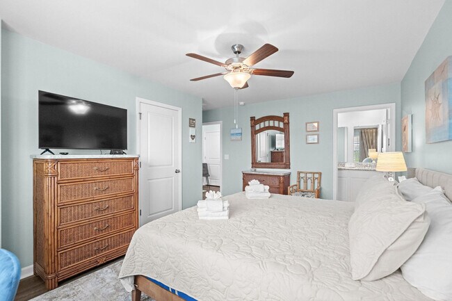 Building Photo - 332 Bayou Loop