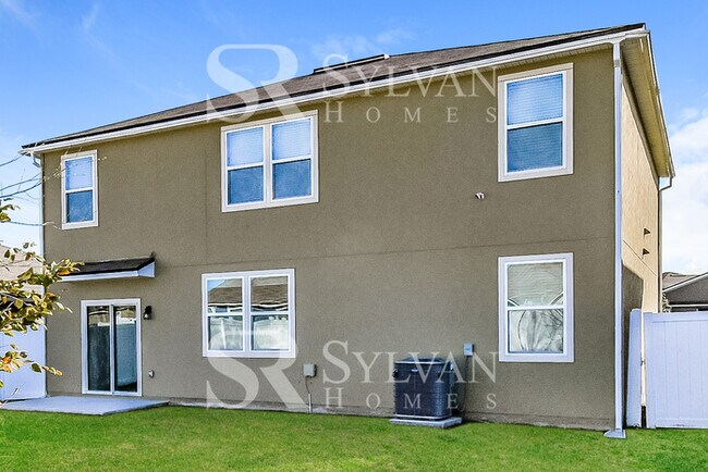 Building Photo - Coming HOME never felt so good!