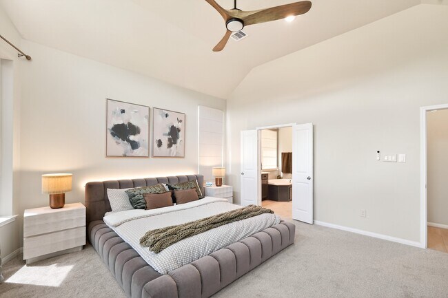 Building Photo - 21967 Gateway Arch Dr