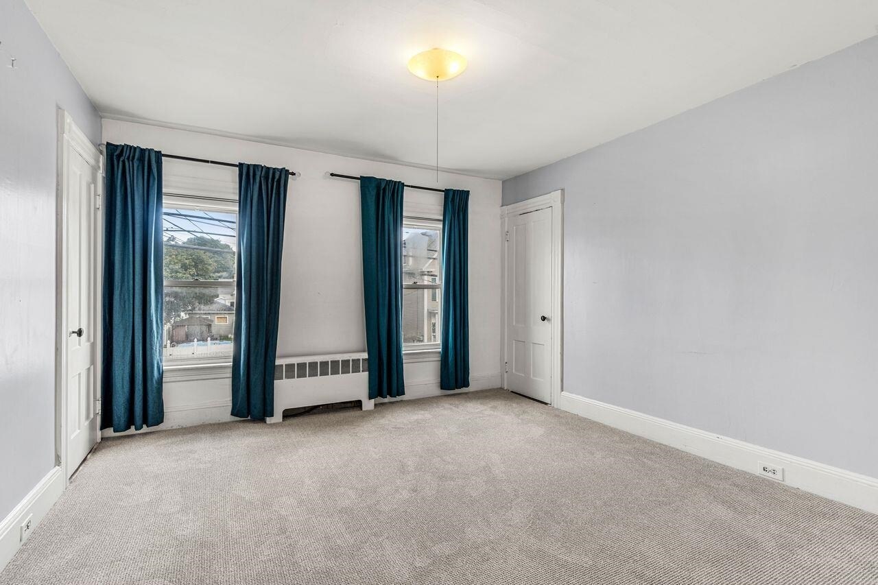 Bedroom (2 closets) - 216 Jewett St