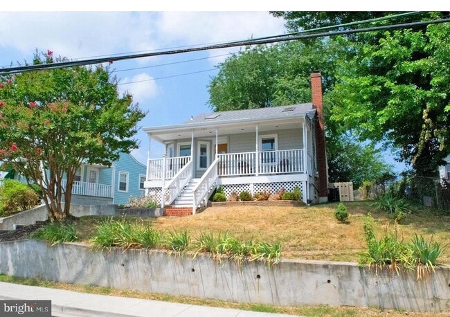 Building Photo - 2508 S Kenwood St