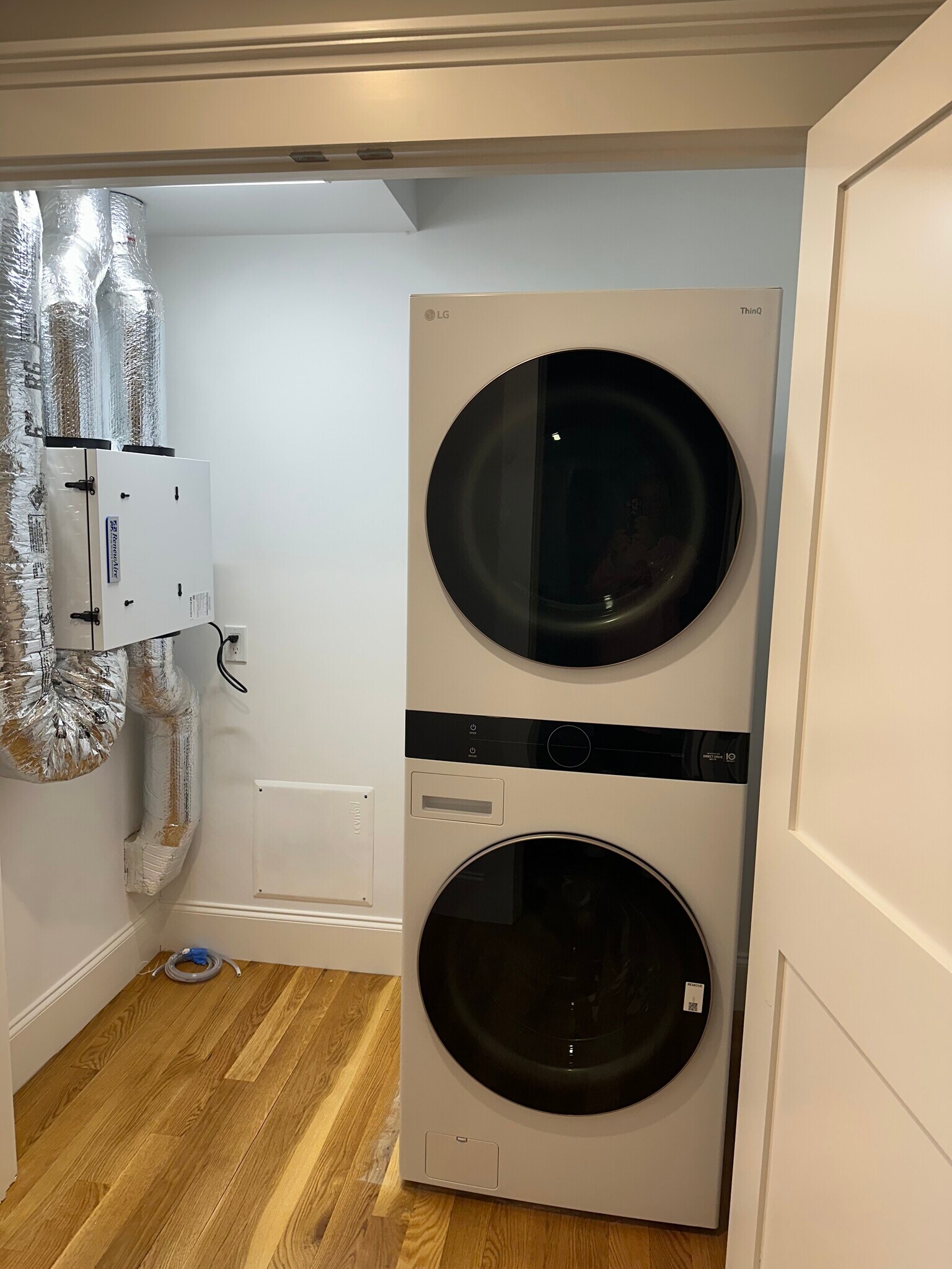 Building Photo - 36 Conant St