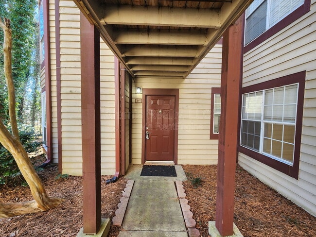 Building Photo - 311 Hawkstone Way