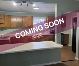 Building Photo - 1 Bedroom Duplex on Terre Hautes North Side