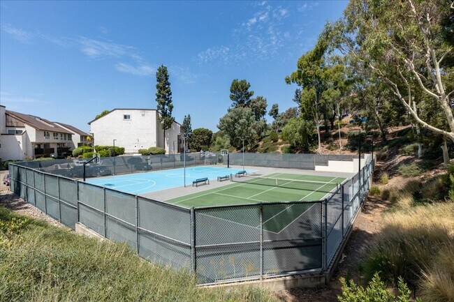Building Photo - Discover Resort Style Living In Mission Va...