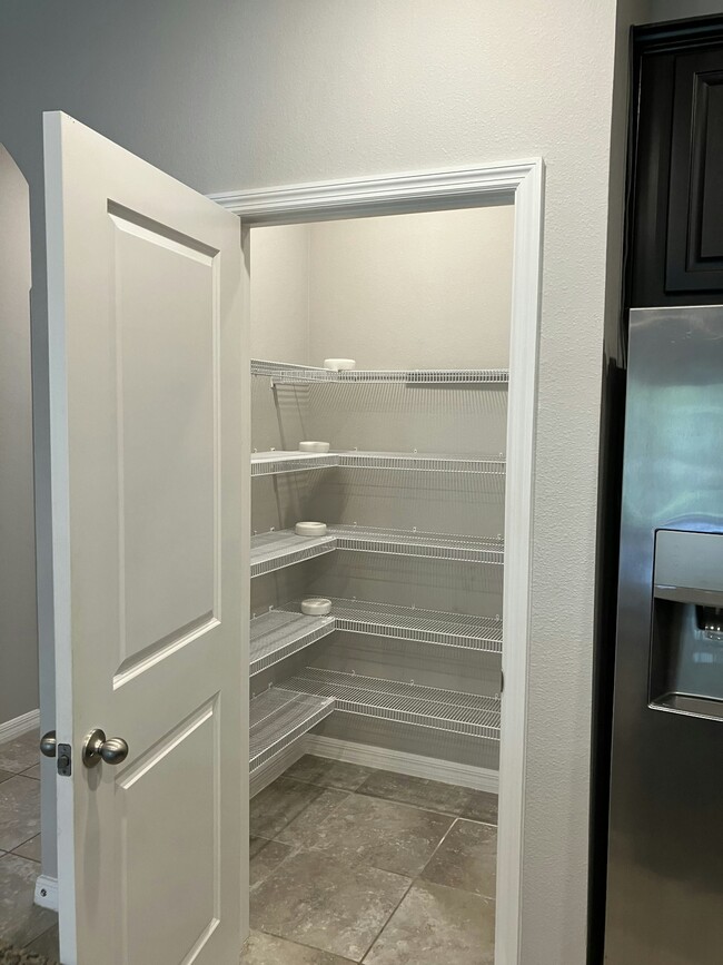 Building Photo - 2531 Midnight Pearl Dr