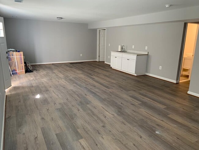 Building Photo - 2909 Cherry St