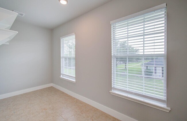 Building Photo - 1210 Verde Trails Dr