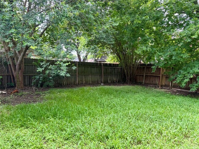Building Photo - 7207 Zieglers Grove