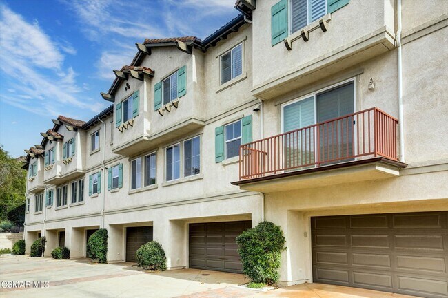 Building Photo - 203 Via Antonio